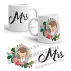 Mrs. fekete kalligrafikus folyóírással ellátott elegáns fehér kerámia bögre nőknek