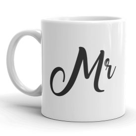 Mr. fekete kalligrafikus folyóírással ellátott elegáns fehér kerámia bögre férfiaknak