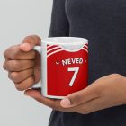 Egyedi névre szóló és mezszámos piros Manchester United focimez mintás fehér kerámia szurkolói bögre