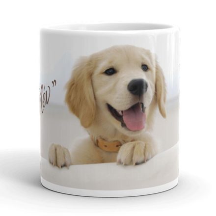 Golden retrieveres mintás bögre egyedi névvel feliratozva ajándék ötletként kutyabarátoknak