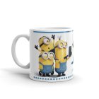 Minyonok vicces gyerek bögre fehér háttérrel, szelfiző és fagyizó sárga Minions karakterekkel, kék egyedi felirattal