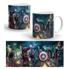 egyedi-nevre-szolo-marvel-bosszuallok-hosok-bogre-filmes-harci-jelenetes-mintaval