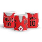 Egyedi névre szóló és mezszámos piros Chicago Bulls kosaras mez mintás fehér kerámia szurkolói bögre