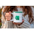 Saját névvel és egyedi szöveggel kérhető zöld Microsoft Excel táblázat és logó mintás fehér kerámia irodai bögre szövet alátéten