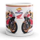 Repsol honda rc213v gp verseny motorok 26-os és 93-as rajtszámmal valamint repsol és honda logóval egyedi neves mintás fehér bögre