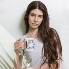 Legjobb német-tanár a világon feliratú kerámia bögre német szavakkal és szövegbuborékok grafikájával