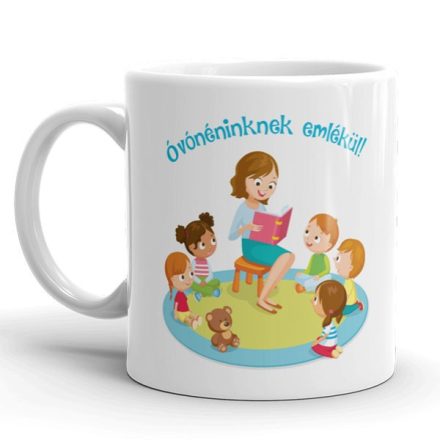 Óvónéninknek emlékül feliratú fehér kerámia ballagási bögre könyvből mesélő óvónő és szőnyegen ülő gyerekek grafikájával
