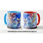 Sonic mintás bögre egyedi névvel feliratozva ajándék ötletként a kék sündisznó videojáték és mozi karakterével