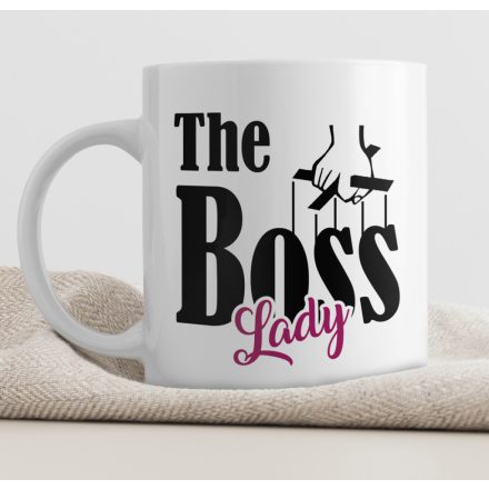  Egyedi felirattal és saját névvel kérhető fekete Keresztapa stílusú The Boss feliratú és rózsaszín Lady szöveges fehér kerámia női bögre szövet alátéten