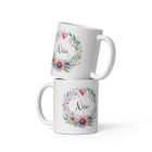 Virágos bögre névvel